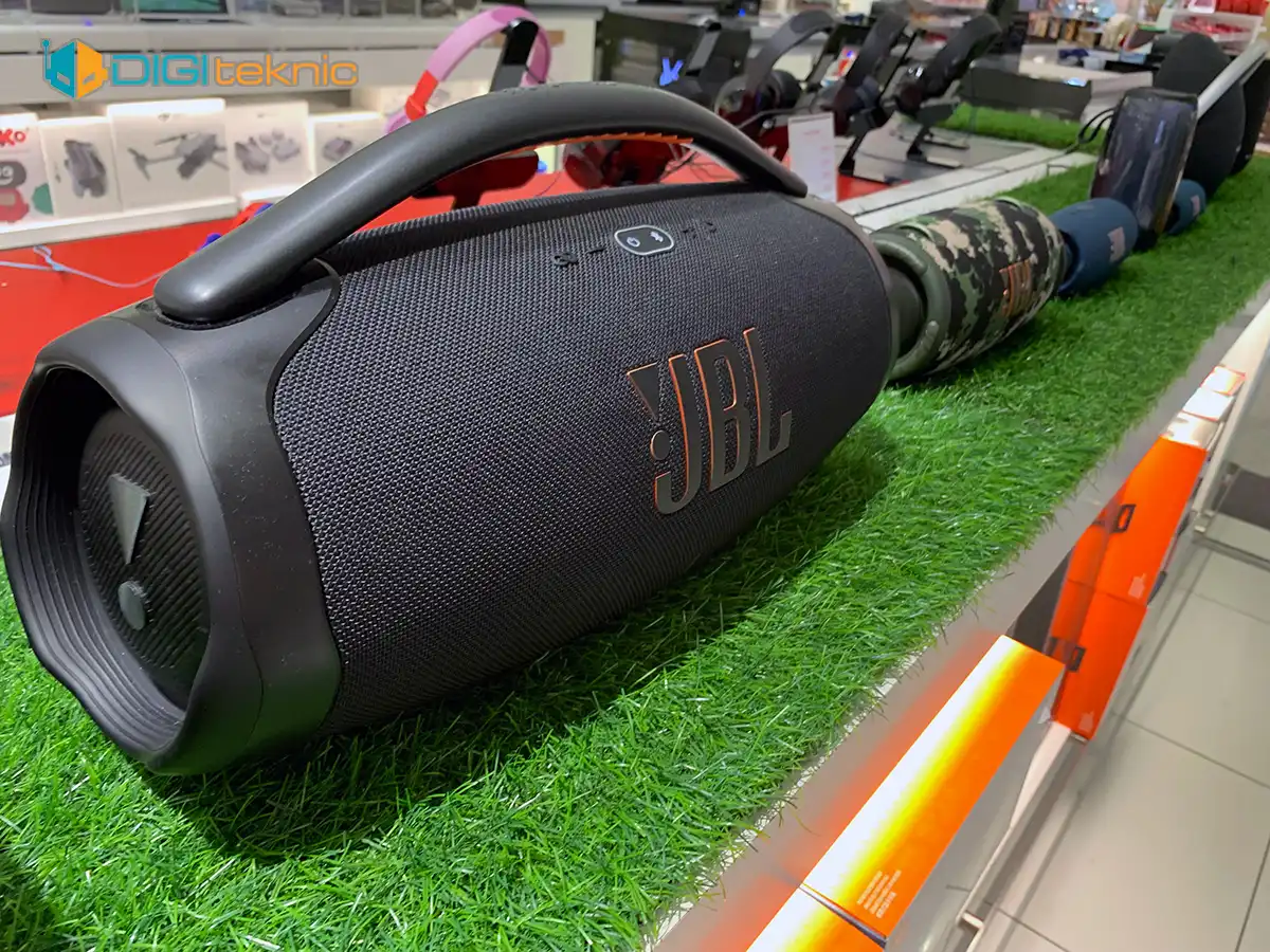 تعمیر اسپیکر بلوتوثی jbl