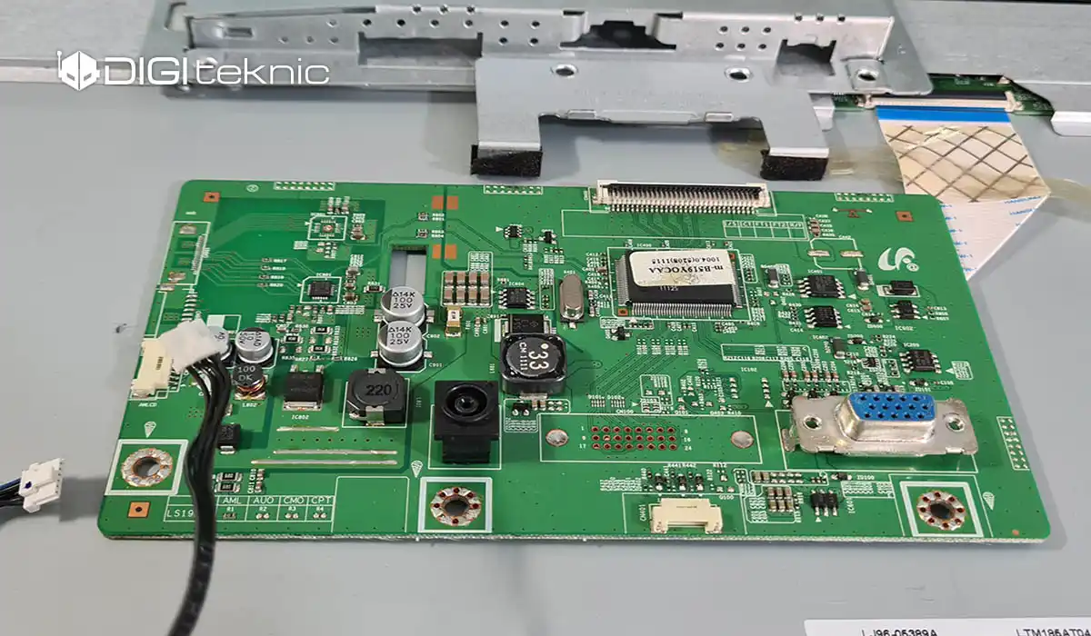 تعمیرات تخصصی انواع مانیتورهای LCD، LED و OLED