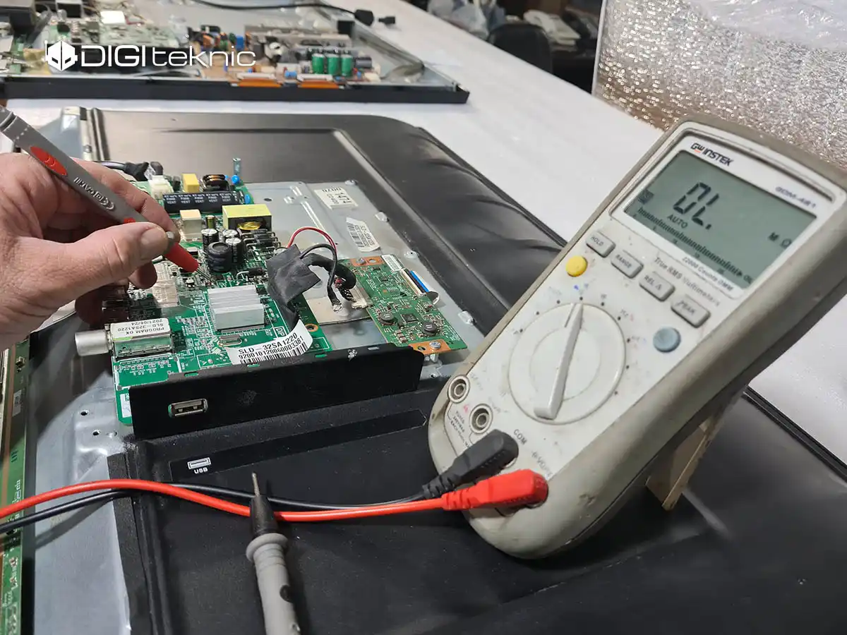 تعمیر لوازم خانگی 1 تعمیر تلویزیون در دیجی تکنیک