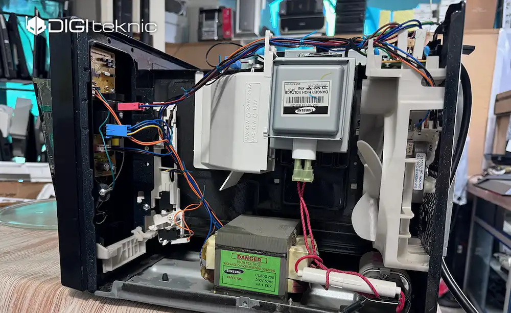 راهنمای عیب یابی و رفع مشکل گرم نکردن ماکروفر